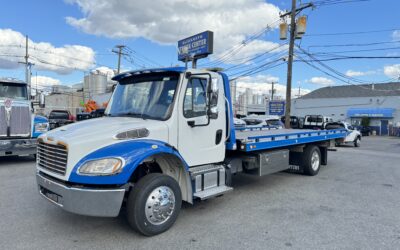 #U-651: 2020 Freightliner M2 w 21′ Chevron 10 series Carrier